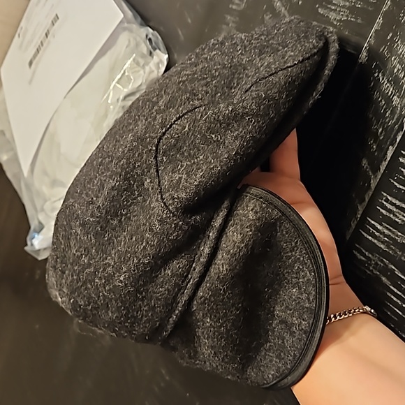Wigens Grey Men's Winter Hat US 8 - Picture 1 of 5
